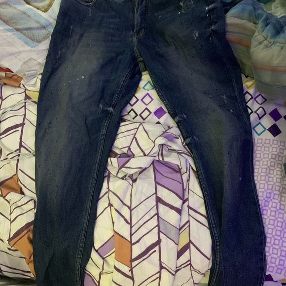 Jeans - Picture 2 of 2